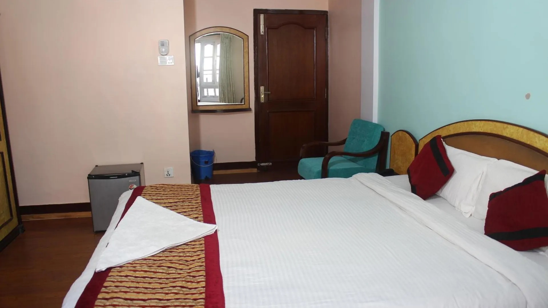 Hotel Happy Home Or Mudkhu Durbar Katmandú