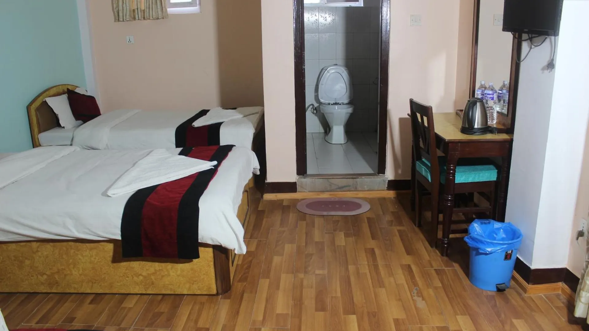 Hotel Happy Home Or Mudkhu Durbar Katmandú