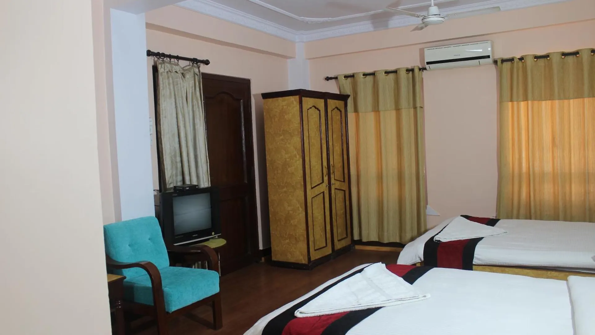 Hotel Happy Home Or Mudkhu Durbar カトマンズ